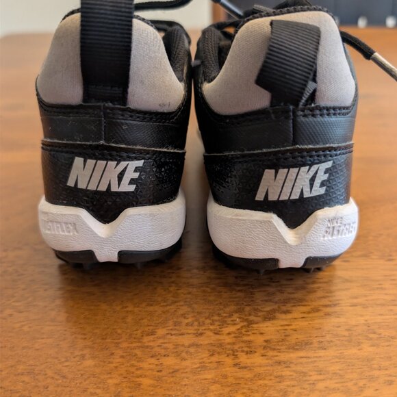 Nike Fast Flex Cleats - Picture 4 of 9